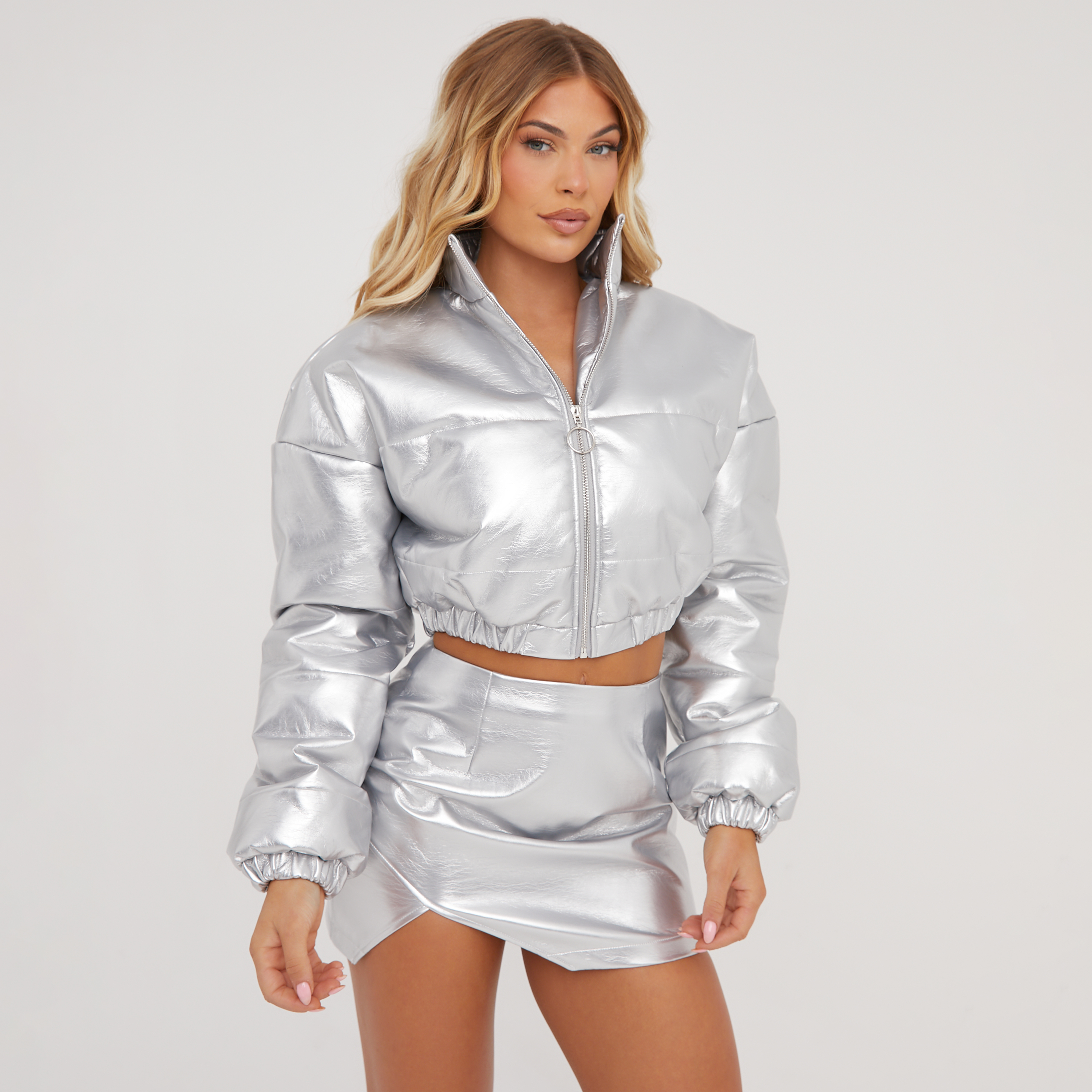 Silver metallic bubble outlet jacket